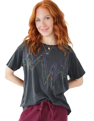 Women’s Short Sleeve Rainbow Stitch Boyfriend T-Shirt in Washed Black