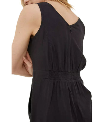 Women's Aderyn Linen Blend Jumpsuit in Black (IMPERFECT)