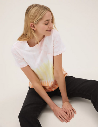 Women’s Printed T-shirt in Pink Tie Dye Mix